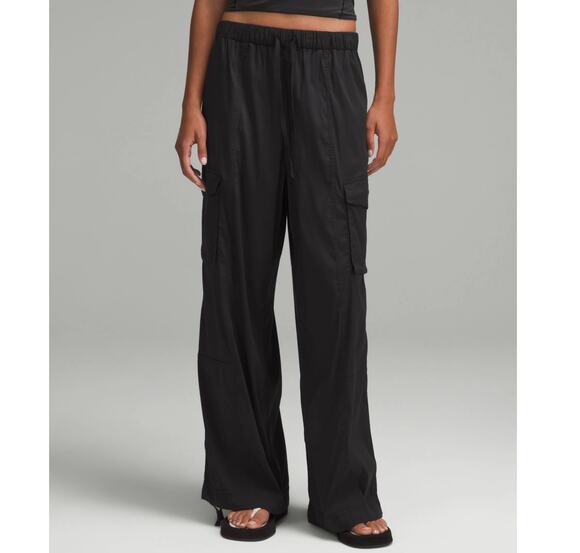 lululemon athletica Pants - Lululemon Black Lightweight Adjustable Mid-Rise Cargo Pant Women's Size Small